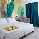 Hotel President