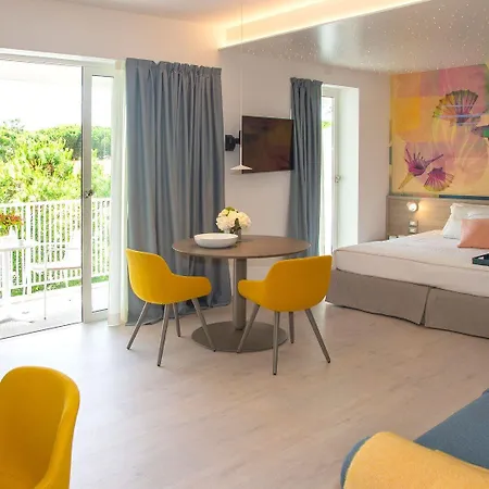 Hotel President 4*